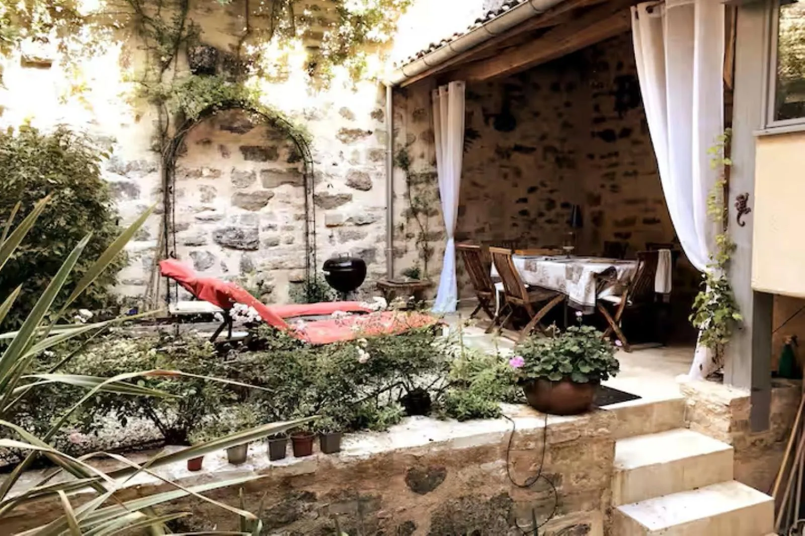 Le Patio De St Antonin Villa Saint-Antonin-Noble-Val Holiday home