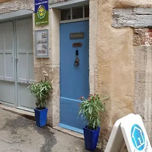 Couette-café La Porte Bleue